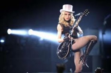 РПЦ просит запретить концерт Мадонны в России