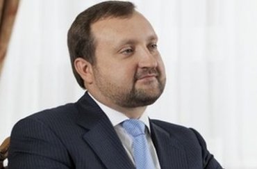 Сергей Арбузов проходит испытательный срок премьера
