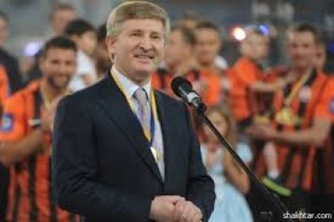 Ахметов обещает вернуть сбежавших футболистов в «Шахтер»