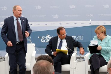 Почему Евросоюз не спешит вводить новые санкции против России