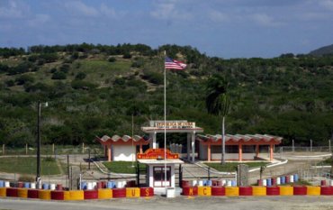 Куба требует от США вернуть военную базу в Гуантанамо