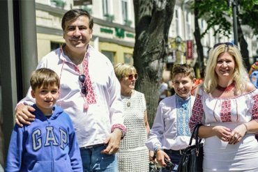 Саакашвили уволил за плохую работу 21 чиновника Одесской ОГА