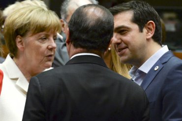 Грецию решили оставить в еврозоне
