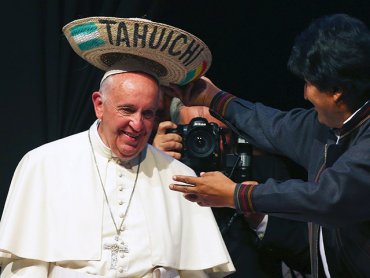 Папа Франциск назвал современные гонения на христиан «геноцидом»