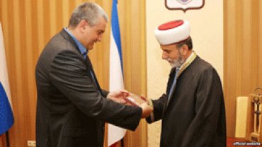 Муфтий Крыма и митрополит УПЦ МП получили от Аксенова награду «За доблестный труд»