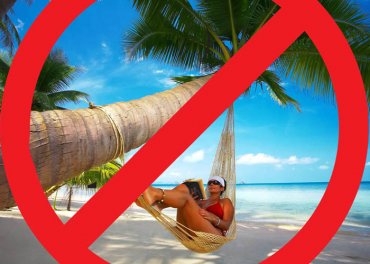 Россиянам хотят запретить отдыхать на зарубежных курортах