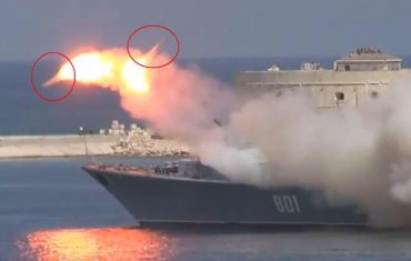 В Крыму во время морского парада российский корабль чуть не подорвал себя