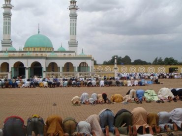 В Камеруне власти закрыли все мечети