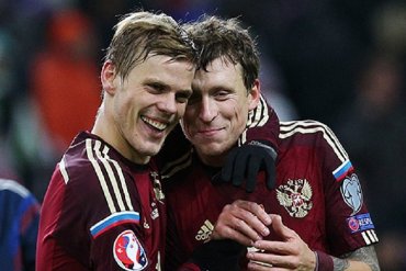 Россияне просят Путина выгнать Мамаева и Кокорина из футбольной сборной