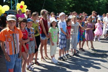 На Луганщине у детей с инвалидностью отбирают половину школы