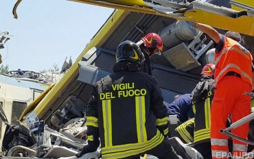 В Италии столкнулись два пассажирских поезда