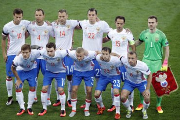 Министр спорта РФ заявил о роспуске сборной по футболу