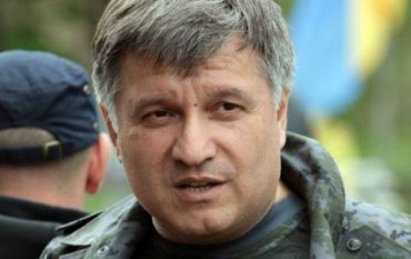 Аваков назвал «дуростью» слухи о военном перевороте в Украине
