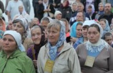 Генпрокурор пообещал проверить всех участников крестного хода в Киеве