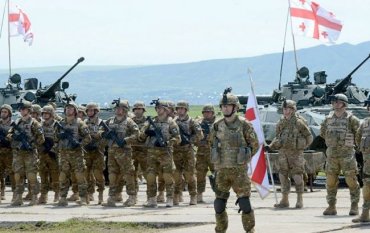 Грузинская армия заменит автоматы Калашникова на американские М4