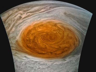 NASA опубликовало новые фото Большого красного пятна на Юпитере
