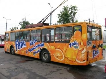 Основные достоинства рекламы на троллейбусах