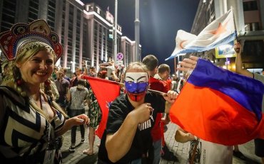 В Госдуме хотят ввести выходные после побед сборной России
