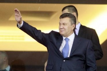 Янукович в правительственной ложе смотрел матч Россия – Испания