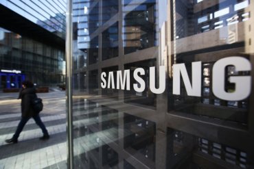 Samsung построил самый большой в мире завод смартфонов