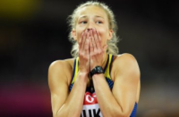 Украинская легкоатлетка завоевала «золото» на ЧМ среди юниоров
