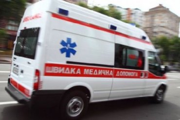 Украинец вызвал себе «скорую» и отобрал у врачей морфий