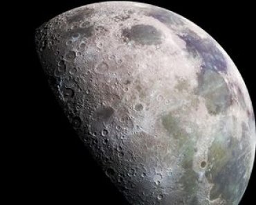 Американские ученые ищут признаки жизни на Луне