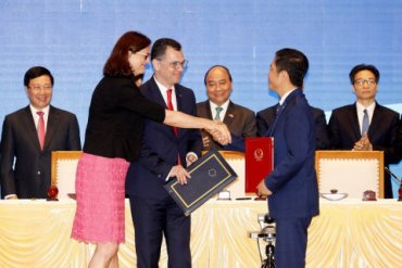 ЕС подписал договор о зоне свободной торговли с Вьетнамом