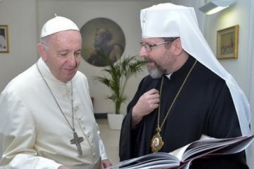 Папа Франциск призвал украинских епископов не вовлекаться в политику