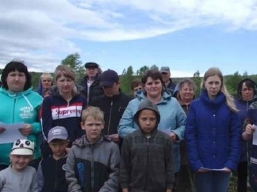 Жителям Киселевска, просившим убежища в Канаде, полиция запретила чаепитие