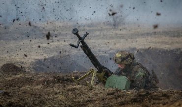 Сутки на Донбассе: погиб один украинский военный, еще два ранены