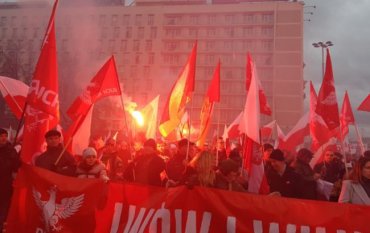 В Польше сорвали марш националистов из-за лозунгов об Украине