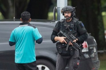 После терактов в мечетях у жителей Новой Зеландии выкупают оружие