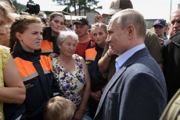 Путин пообещал мальчику Mercedes