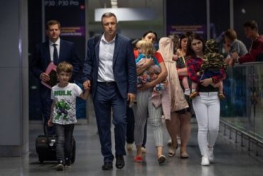 Грузинский суд освободил украинку, обвиненную в торговле детьми