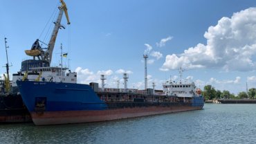 В Совете Федерации РФ потребовали немедленно освободить танкер, который задержала СБУ