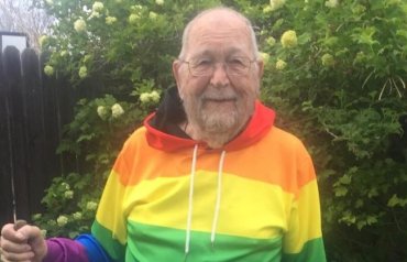 90-летний американец решил признаться, что он гей