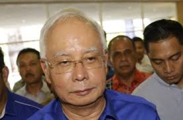 Экс-премьера Малайзии посадили на 12 лет за коррупцию