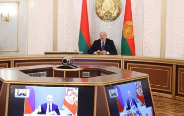Лукашенко заявил о «тающем» суверенитете Украины