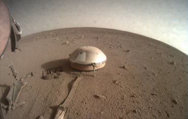 Ученые впервые измерили толщину коры Марса