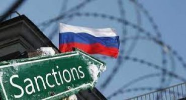 Єврокомісія оголосила про сьомий пакет санкцій проти РФ: по чому вдарять