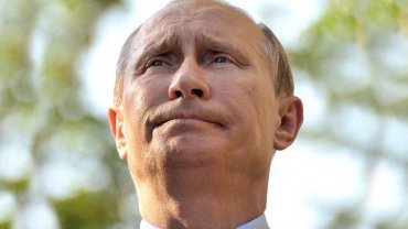 Недовольных курсом Путина стало в России больше, чем довольных