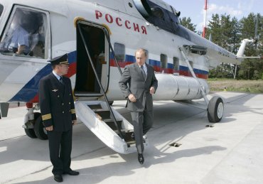 Вертолет Путина был атакован частным самолетом