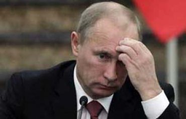 Рейтинг Путина упал до исторического минимума