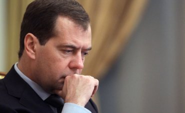 Путин отправит Медведева в отставку уже этой осенью?