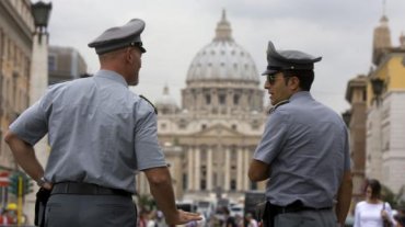 Ватикан договорился сотрудничать с Италией в борьбе с финансовыми преступлениями