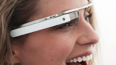 Google Glass будут продавать за сущие копейки