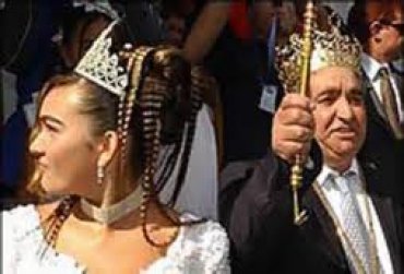 В Турции на 59-м году жизни скончался «король всех цыган»