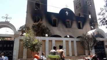 80 церквей и христианских школ в Египте пострадали из-за атак исламистов