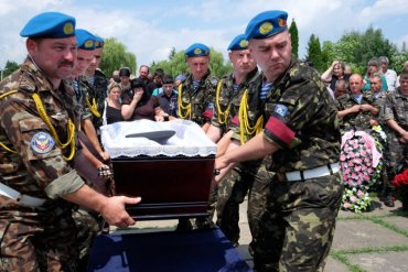 В СНБО сообщили, сколько военных погибло за время АТО на Донбассе